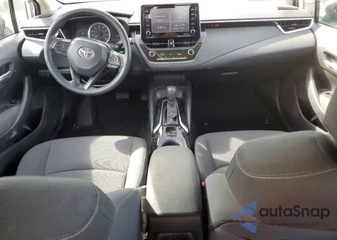 2021 Toyota Corolla Le z USA, uszkodzony, nr VIN 5YFEPMAE1MP208807